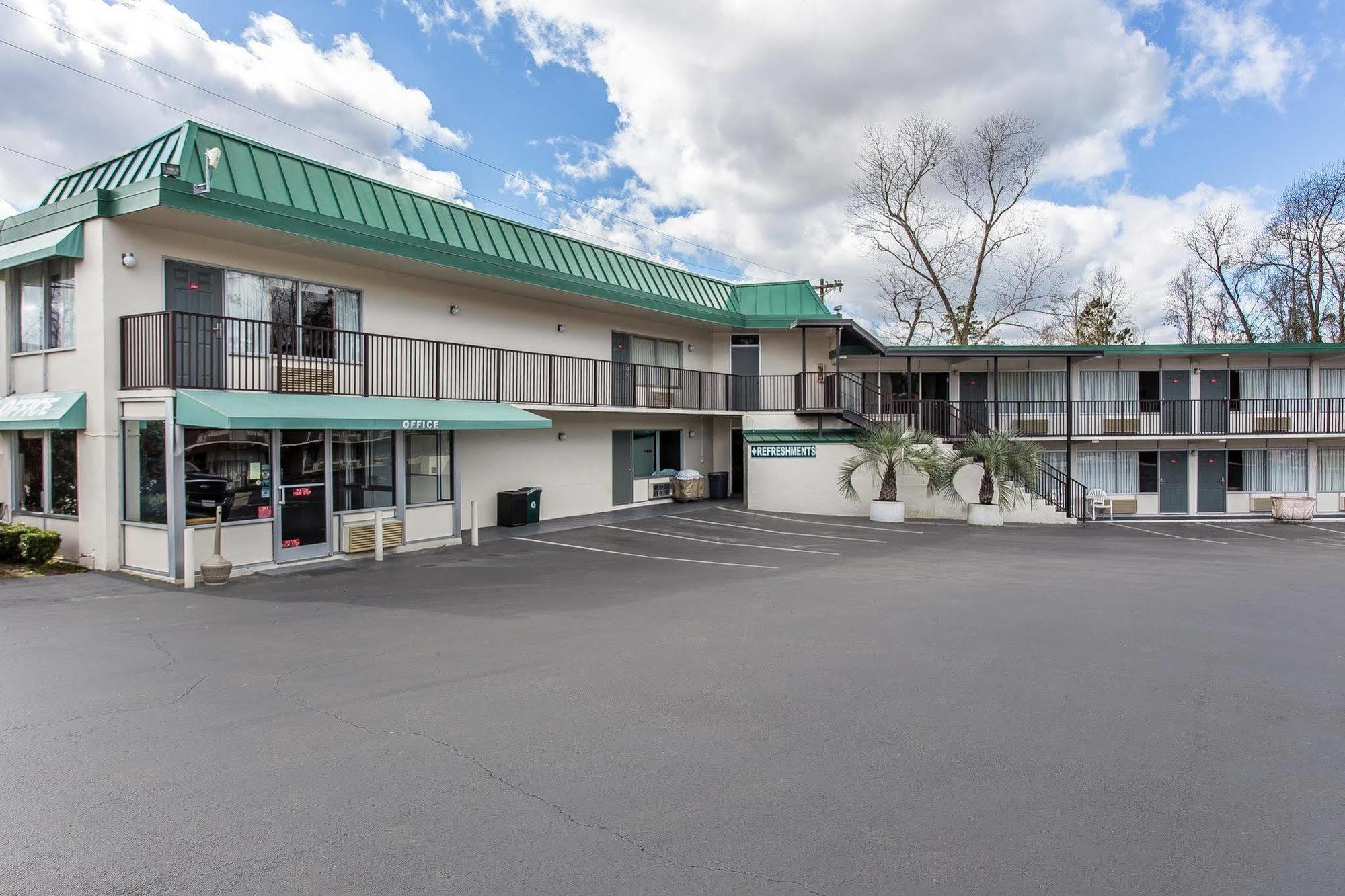 Econo-Lodge Of Conway Bagian luar foto