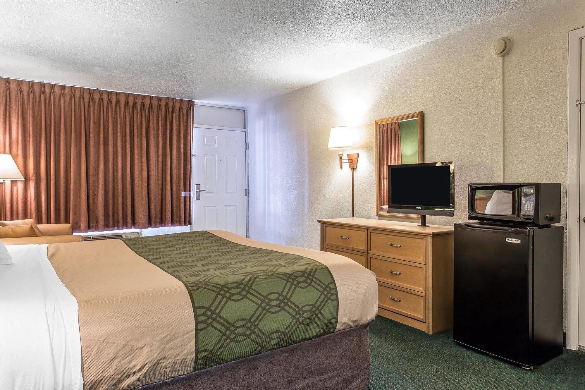 Econo-Lodge Of Conway Bagian luar foto