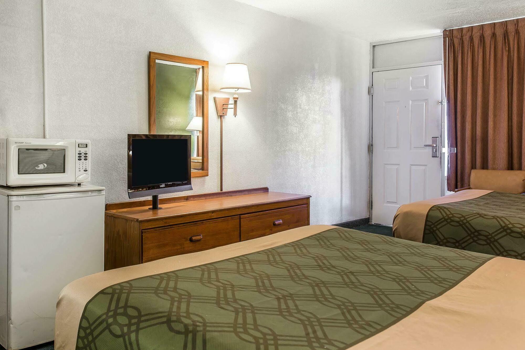 Econo-Lodge Of Conway Bagian luar foto